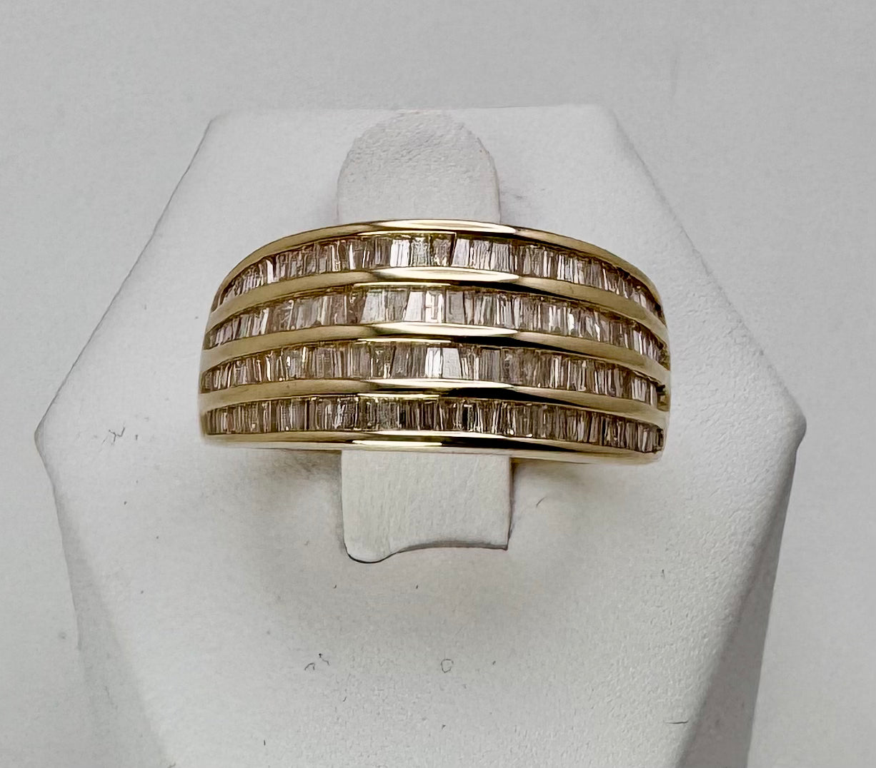 Vintage‑Style 14k Yellow Gold 1.44ct Baguette Diamond Ring – Size 9.75