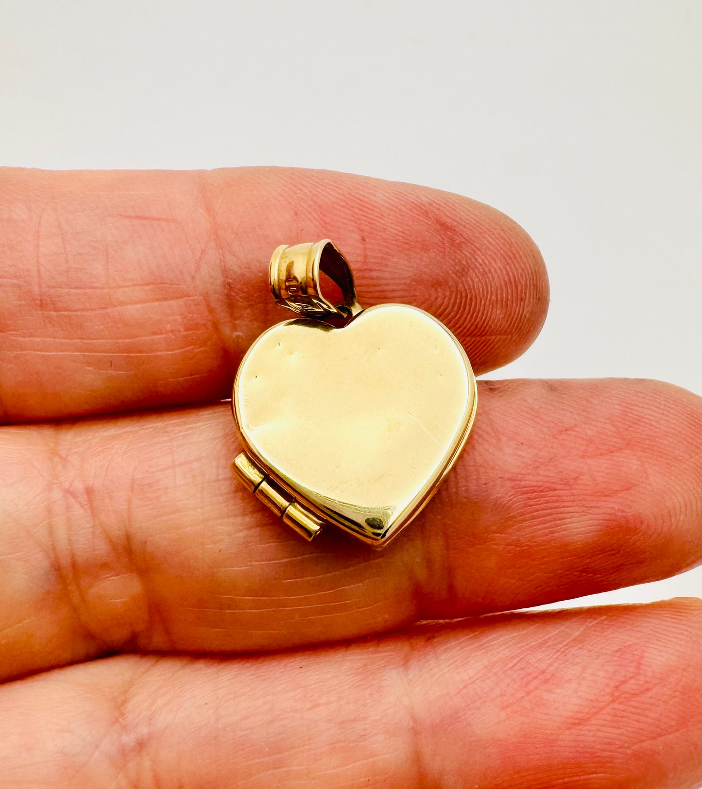 10k Yellow Gold Greek Key Heart Locket Pendent