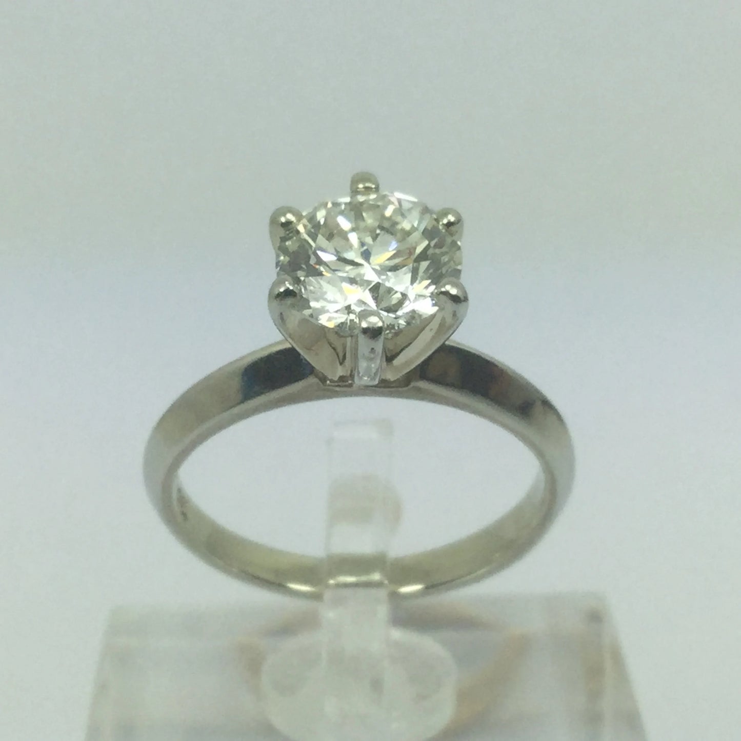 Vintage 19k White Gold 1.21ct Diamond Solitaire Engagement / Promise / Commitment Ring
