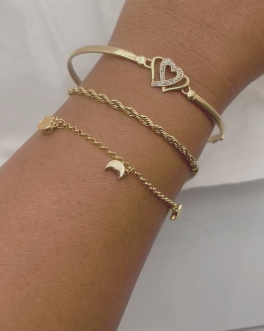 10k Gold Diamond Heart Bracelet