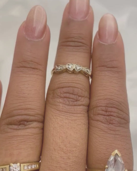 14k Yellow Gold Heart & Ribbons Diamond Ring