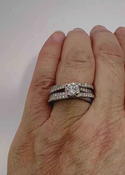 14k White Gold Round Cut 98pt Diamond and Row Set Accent Ring