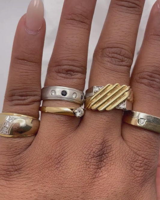 10k Gold Fluted/Ribbed Diagonal Line Diamond Ring