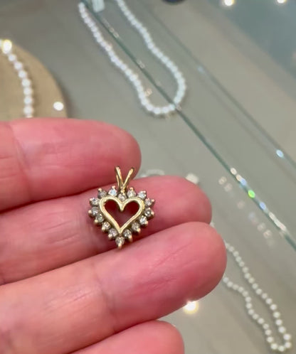 10k Yellow Gold Round Cut 24pt Diamond Heart Pendent