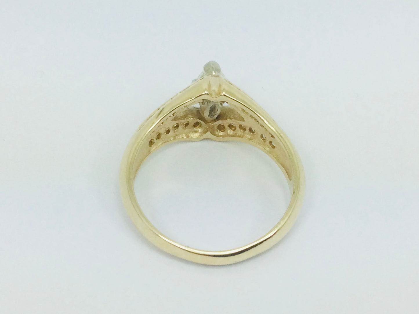 14k Yellow Gold Marquise Cut 0.86ct Diamond Ring