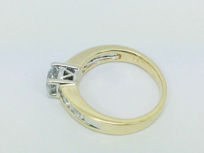 14k Yellow Gold Round and Baguette Cut 92pt Engagement Diamond Ring