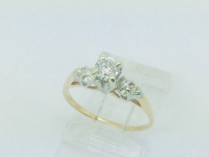 14k Yellow Gold Round Cut 33pt Diamond Vintage Ring