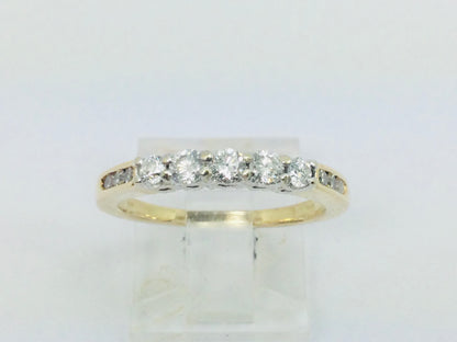 14k Yellow Gold Round Cut 50pt Diamond Row Set Past, Present, Future Ring