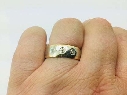 14k White and Yellow Gold Round Cut 4.5pt Diamond Trilogy Ring
