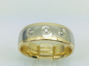14k White and Yellow Gold Round Cut 4.5pt Diamond Trilogy Ring