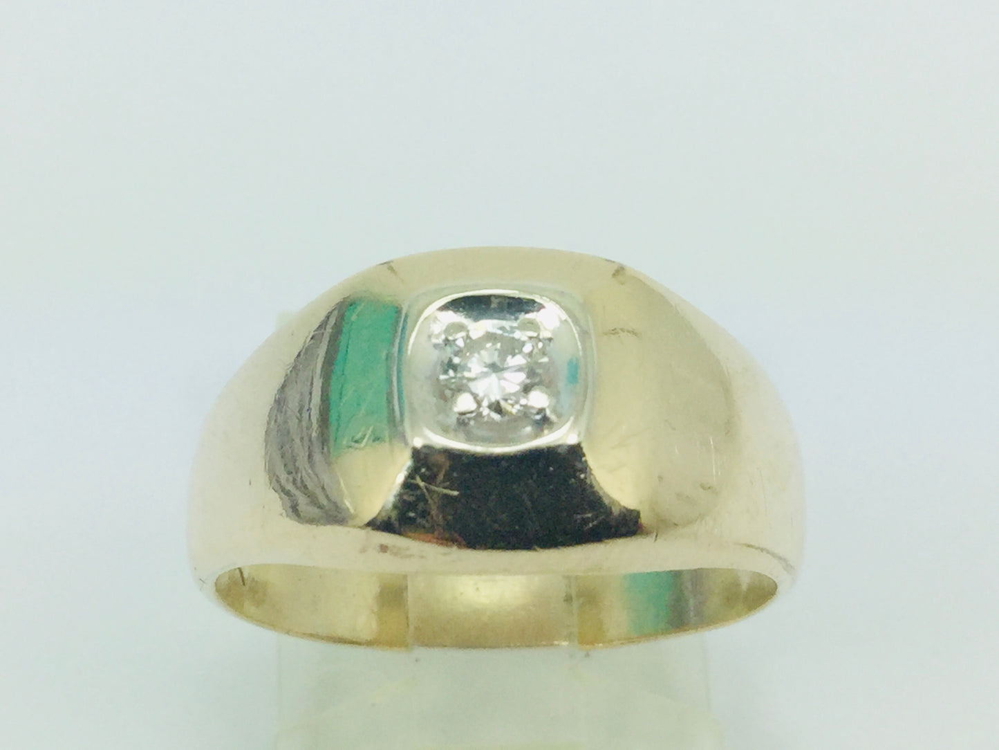 14k Yellow and White Gold Round Cut 14pt Diamond Solitaire Ring