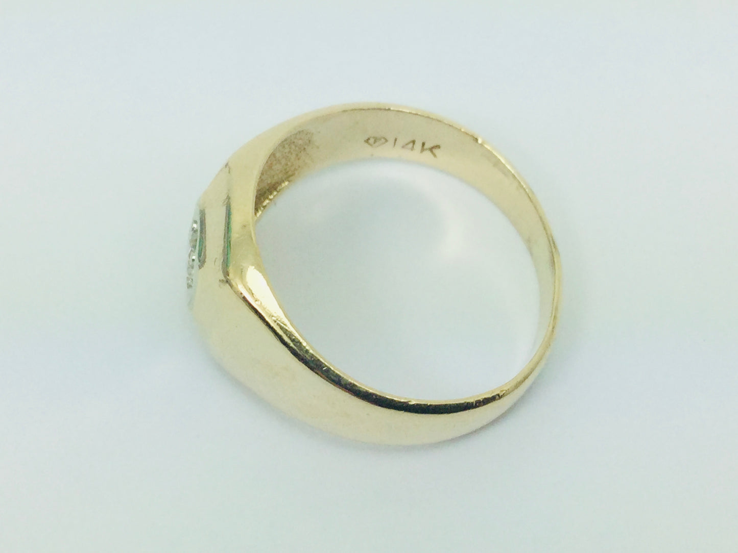 14k Yellow and White Gold Round Cut 14pt Diamond Solitaire Ring