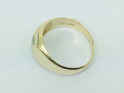 14k Yellow and White Gold Round Cut 14pt Diamond Solitaire Ring
