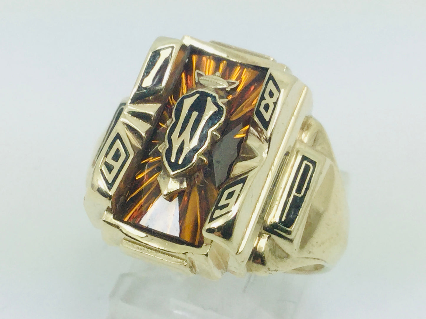 10k Yellow Gold 'GWP' '1899' School Ring