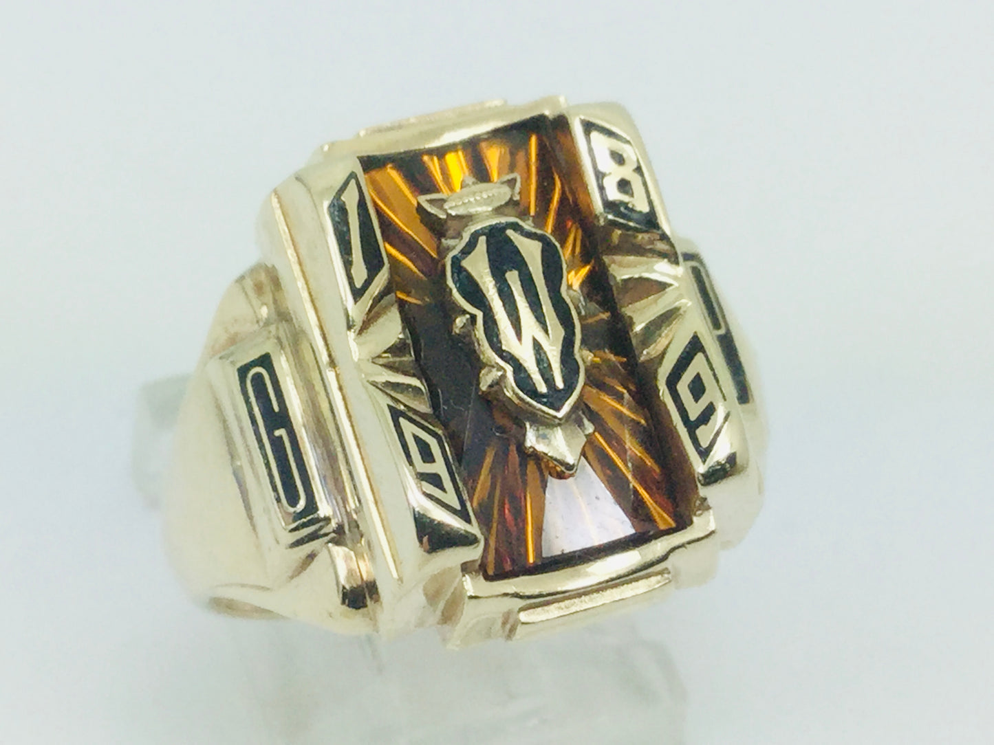 10k Yellow Gold 'GWP' '1899' School Ring