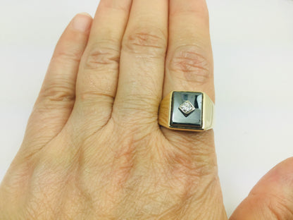 10k Yellow Gold Rectangular Cut Hematite and 11pt Diamond Ring