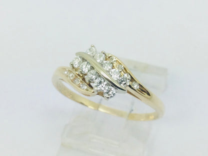 14k Yellow Gold 32pt Round Cut Diamond Row Set Ring