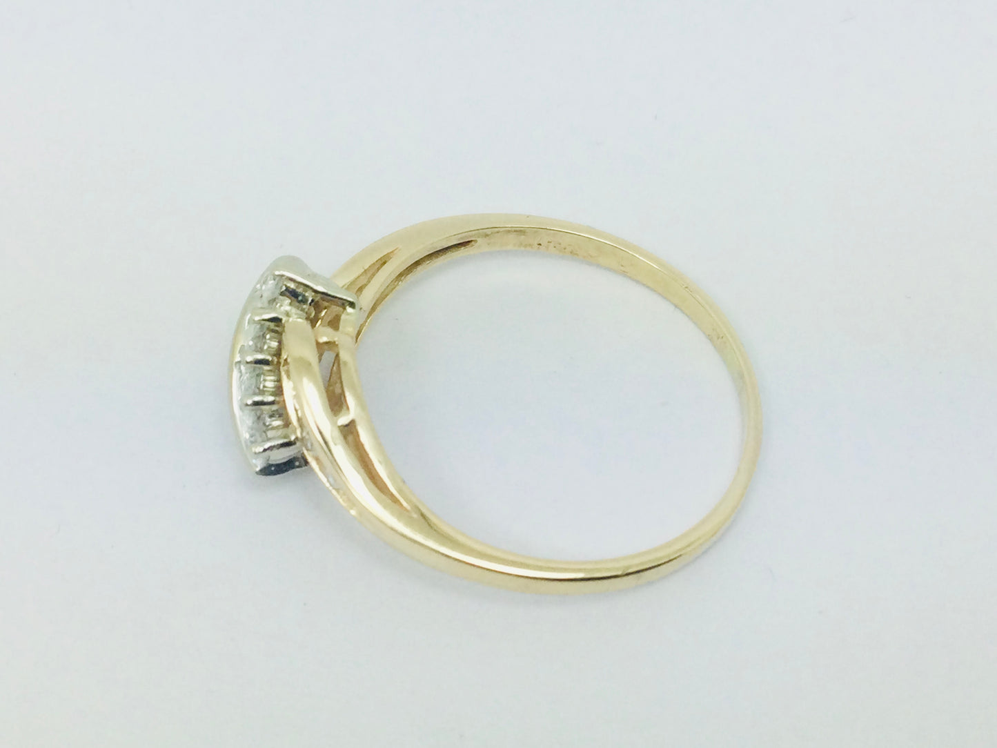 14k Yellow Gold 32pt Round Cut Diamond Row Set Ring