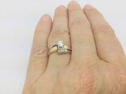 14k Yellow Gold Round Cut 0.26ct Diamond Solitaire Engagement and Wedding Ring Set