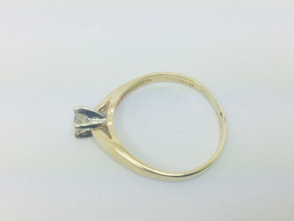 14k Yellow Gold Round Cut 25pt Diamond Solitaire Ring