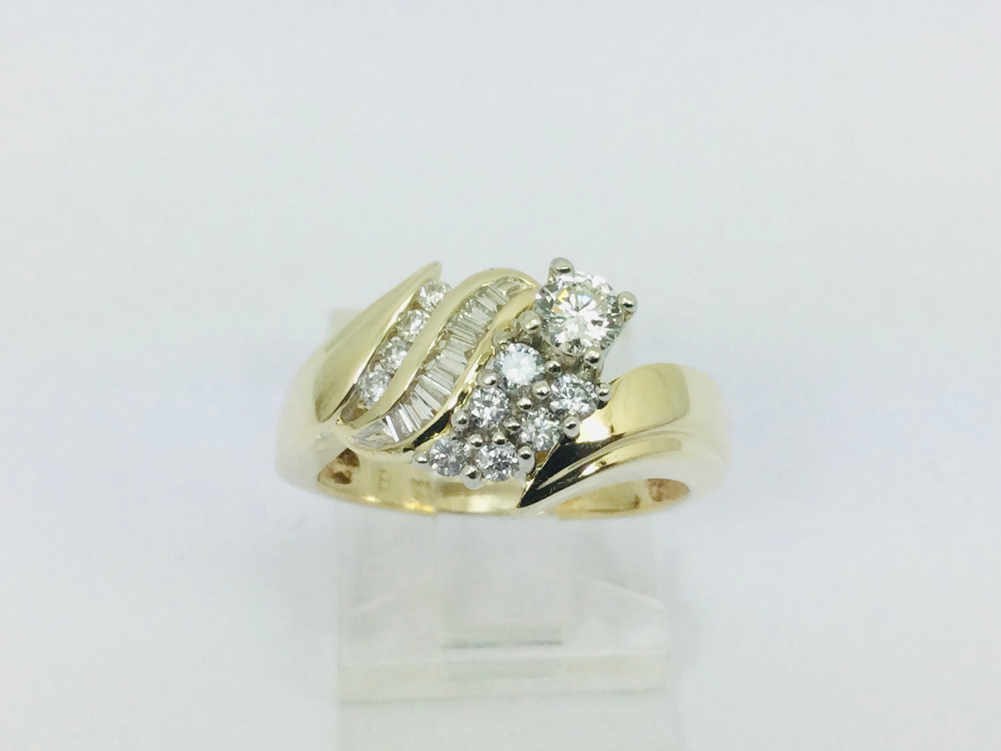 14k Yellow Gold Round and Baguette Cut 0.70ct Diamond Cluster Ring