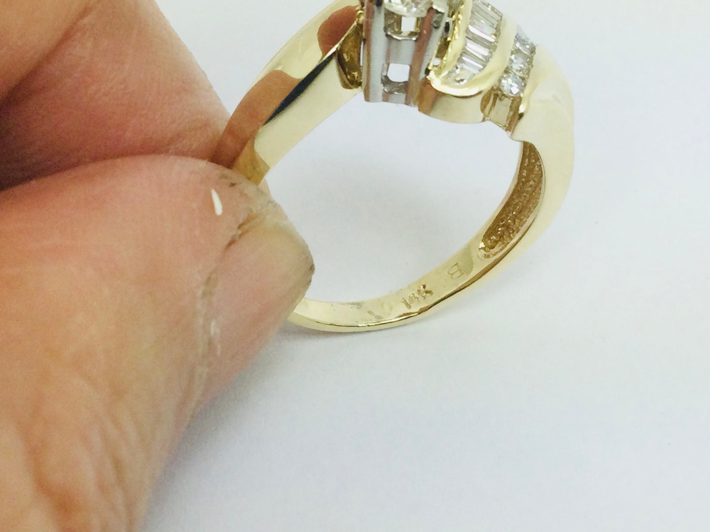 14k Yellow Gold Round and Baguette Cut 0.70ct Diamond Cluster Ring