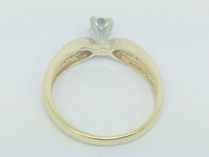 14k Yellow Gold Round Cut 22pt Diamond Solitaire Ring