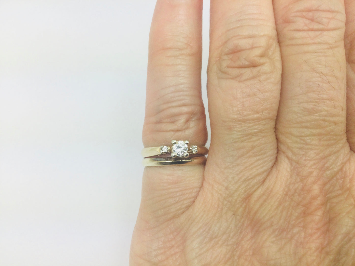 14k Yellow Gold Round Cut 0.21ct Diamond Engagement and Wedding Ring Set