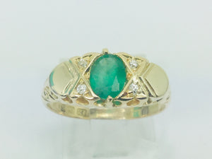 18k Yellow Gold Oval Cut 75pt Emerald May Birthstone & 6pt Diamond Ring