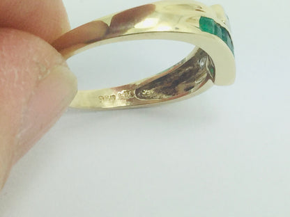 14k Yellow Gold Princess Cut 40pt Emerald May Birthstone & 10pt Round Cut Diamond Row Set Ring
