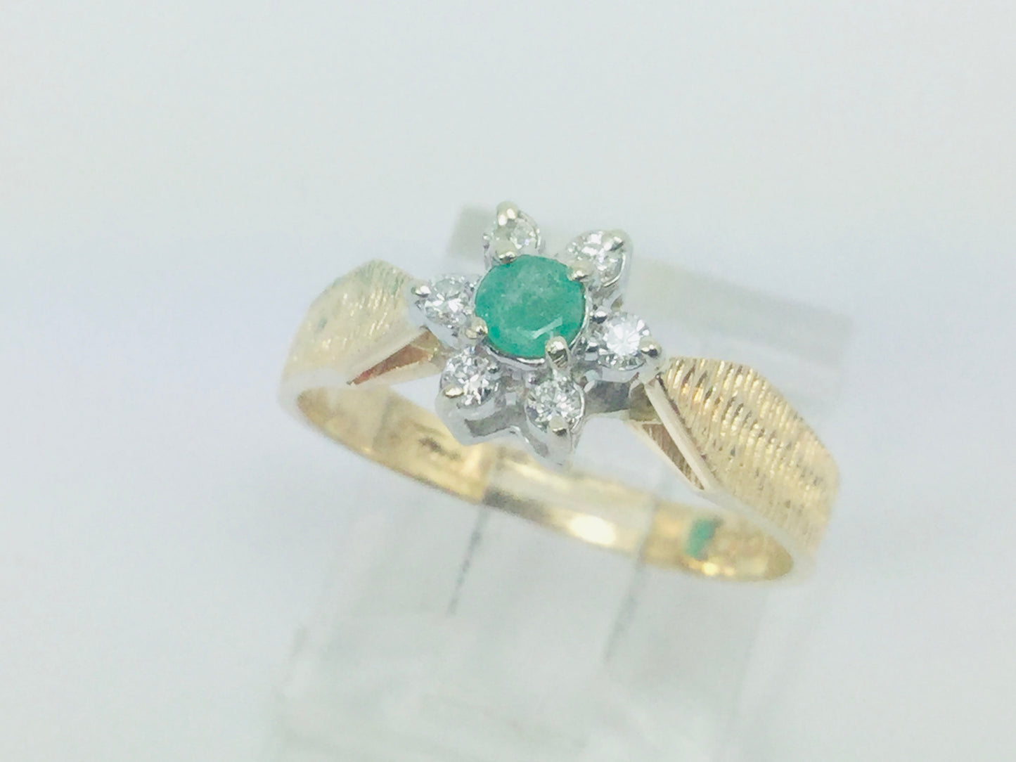 14k Yellow Gold Round Cut 12pt Emerald May Birthstone & 12pt Diamond Halo Ring
