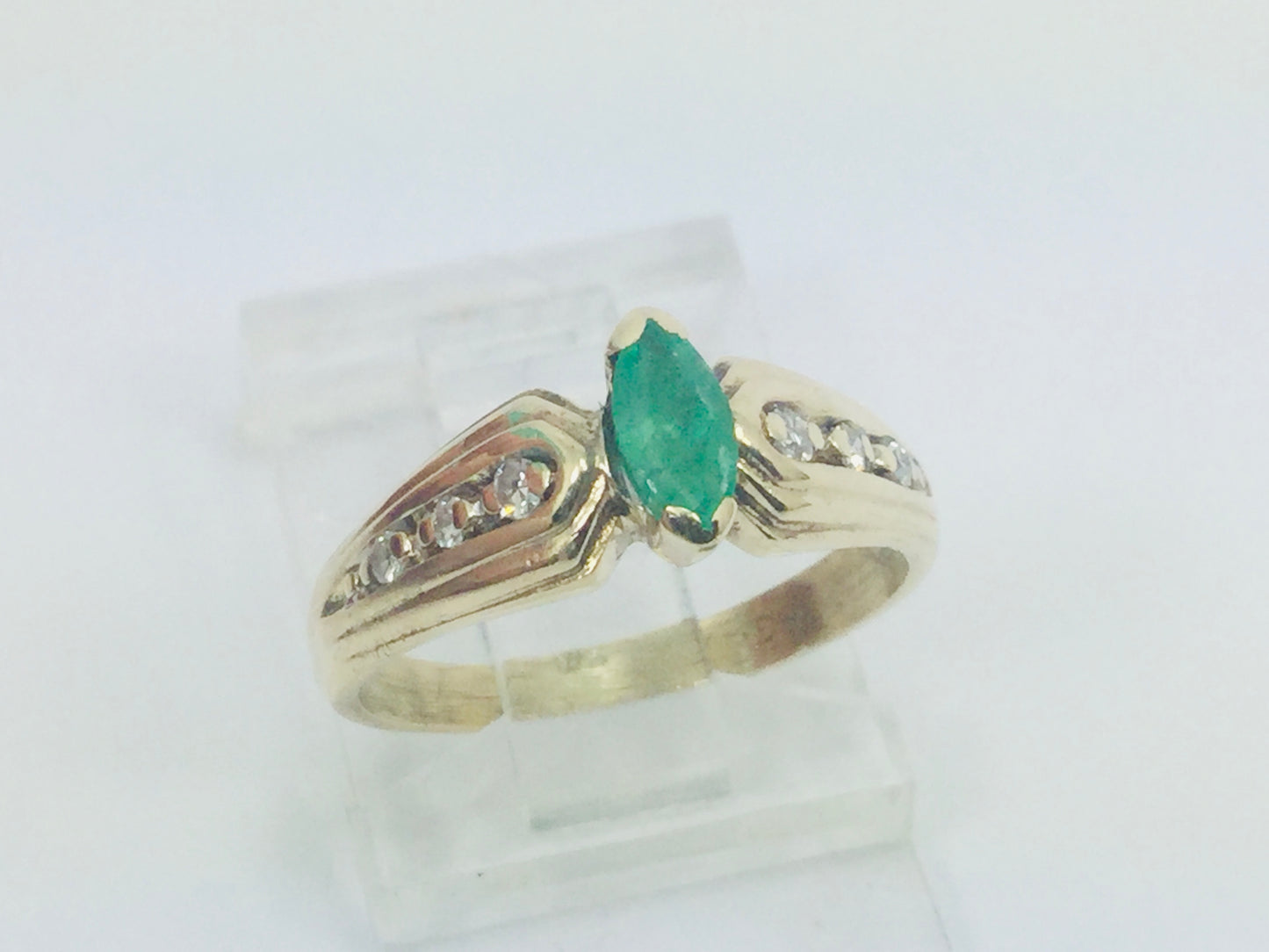 10k Yellow Gold Marquise Cut 30pt Emerald May Birthstone & 6pt Diamond Row Set Ring