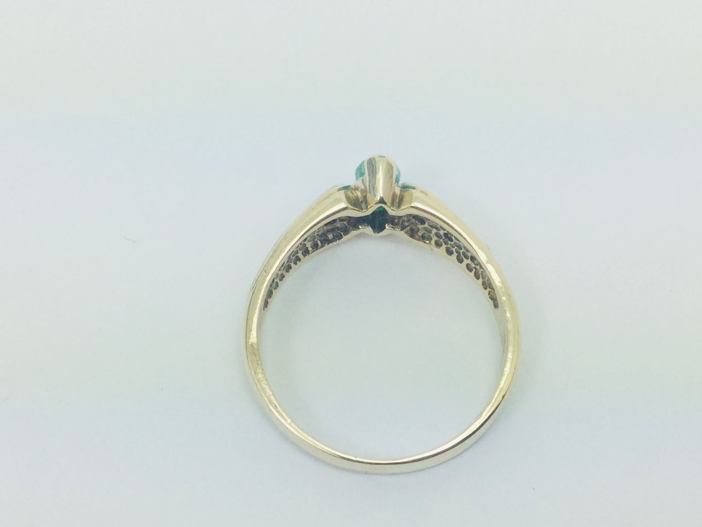 10k Yellow Gold Marquise Cut 30pt Emerald May Birthstone & 6pt Diamond Row Set Ring