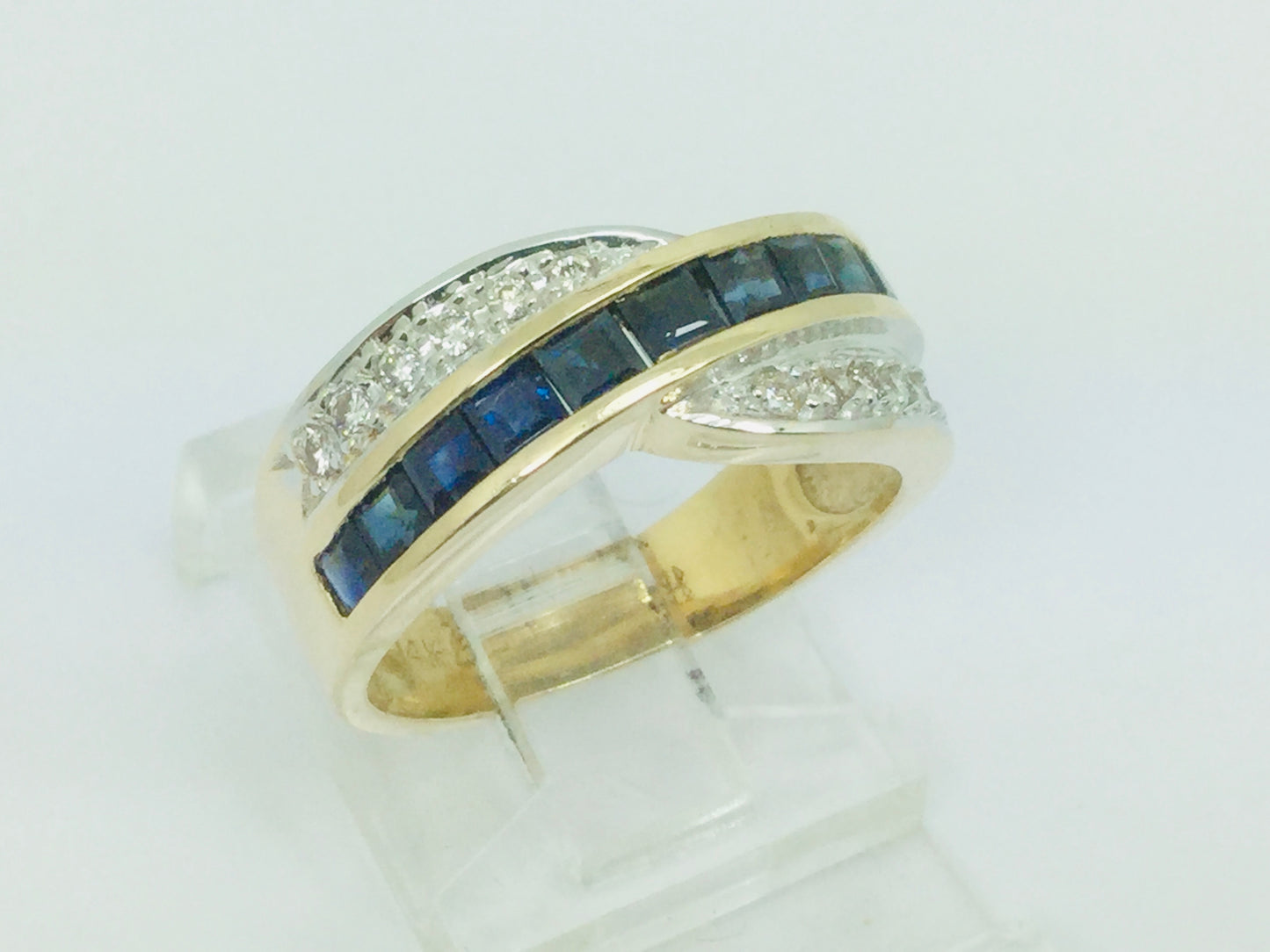 14k Yellow Gold Princess Cut 0.88ct Sapphire & 0.12ct Diamond Row Set Ring