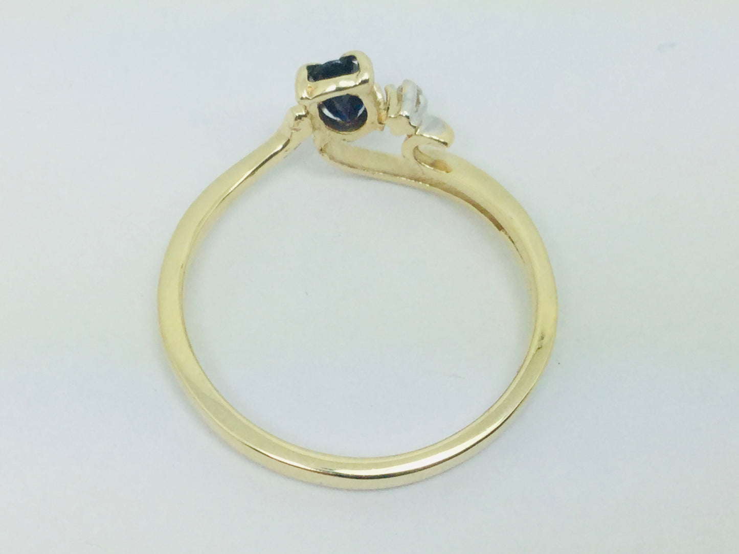 10k Yellow Gold Oval Cut 25pt Sapphire September Birthstone & 2pt Diamond Wave Ring