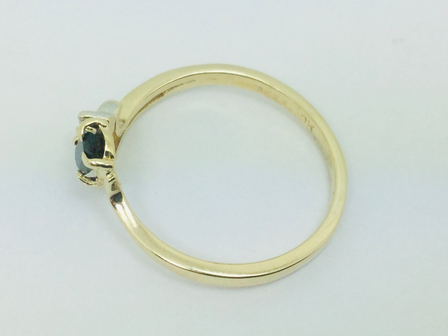 10k Yellow Gold Oval Cut 25pt Sapphire September Birthstone & 2pt Diamond Wave Ring