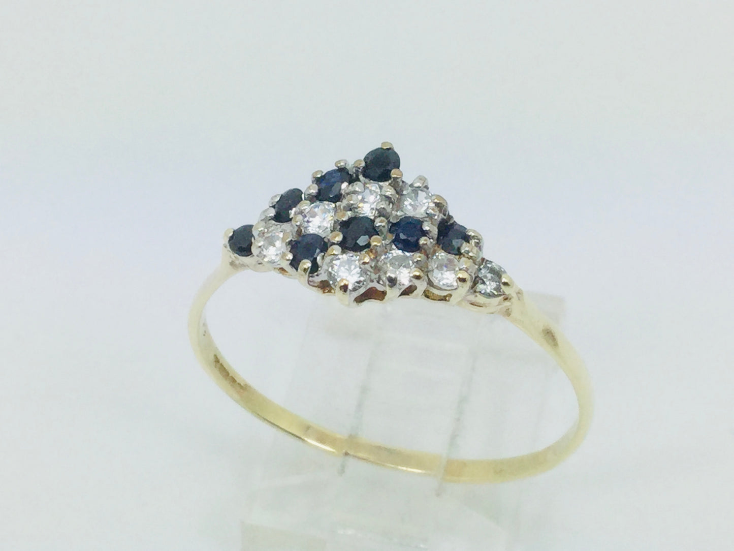 9k Yellow Gold Round Cut 24pt Sapphire September Birthstone & 24pt Cubic Zirconia (CZ) Row Set Ring