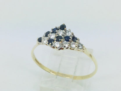 9k Yellow Gold Round Cut 24pt Sapphire September Birthstone & 24pt Cubic Zirconia (CZ) Row Set Ring
