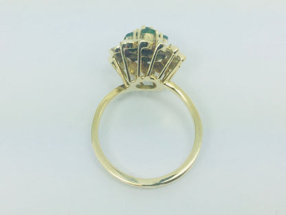 18k Yellow Gold Round Cut Emerald May Birthstone Floral & Leaf Ring