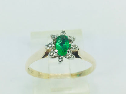 10k Yellow Gold Oval Cut 25pt Emerald May Birthstone & 8pt Diamond Cluster Ring