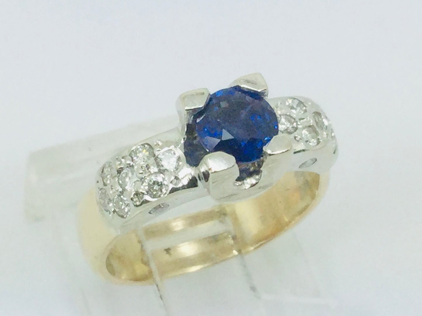 14k White and Yellow Gold Round Cut 40pt Sapphire & 25pt Diamond Ring