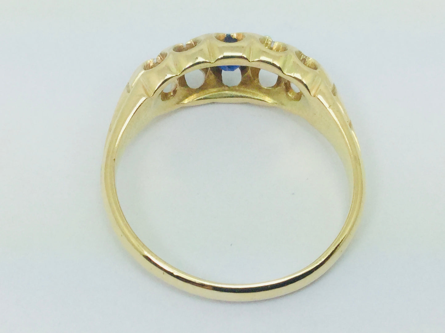 18k Yellow Gold Round Cut 20pt Sapphire September Birthstone & 18pt Diamond Ring