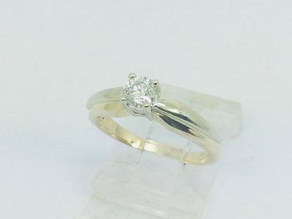 14k Yellow Gold Round Cut 30pt Diamond Solitaire Ring