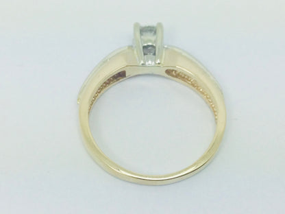 14k Yellow Gold Round Cut 30pt Diamond Solitaire Ring