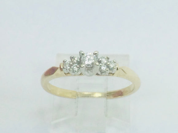 14k Yellow Gold Round Cut 13pt Diamond with Accent Ring