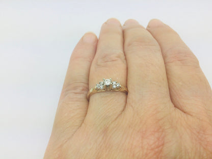14k Yellow Gold Round Cut 13pt Diamond with Accent Ring