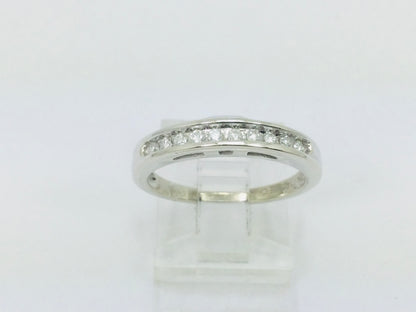 14k White Gold Round Cut 15pt Diamond Channel Set Ring