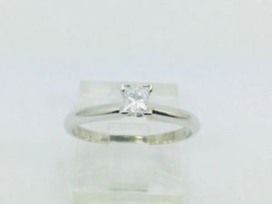 14k White Gold Princess Cut 17pt Solitaire Diamond Ring