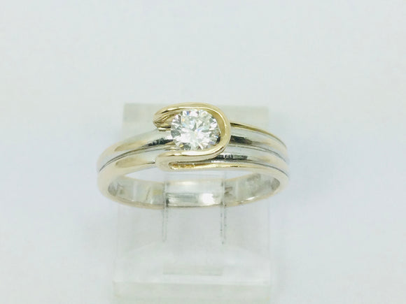14k White Gold Round Cut 38pt Diamond Solitaire Ring