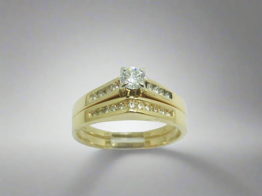 14k Yellow Gold Round Cut 39pt Diamond Channel Set Engagement Ring & Wedding Band Set